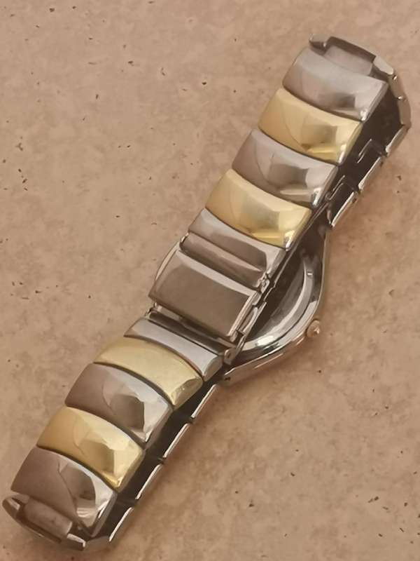 STUNNING LADIES SEIKO WATCH IN EXCELLENT WORKING CONDITION