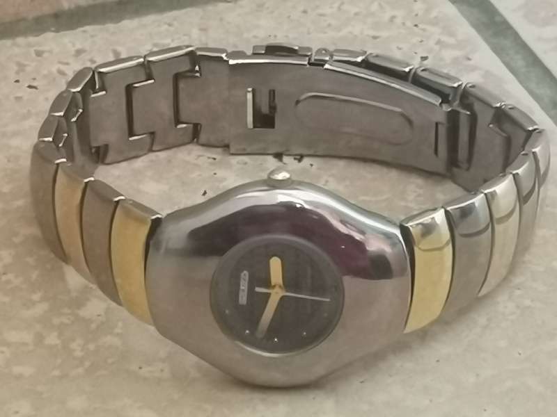STUNNING LADIES SEIKO WATCH IN EXCELLENT WORKING CONDITION