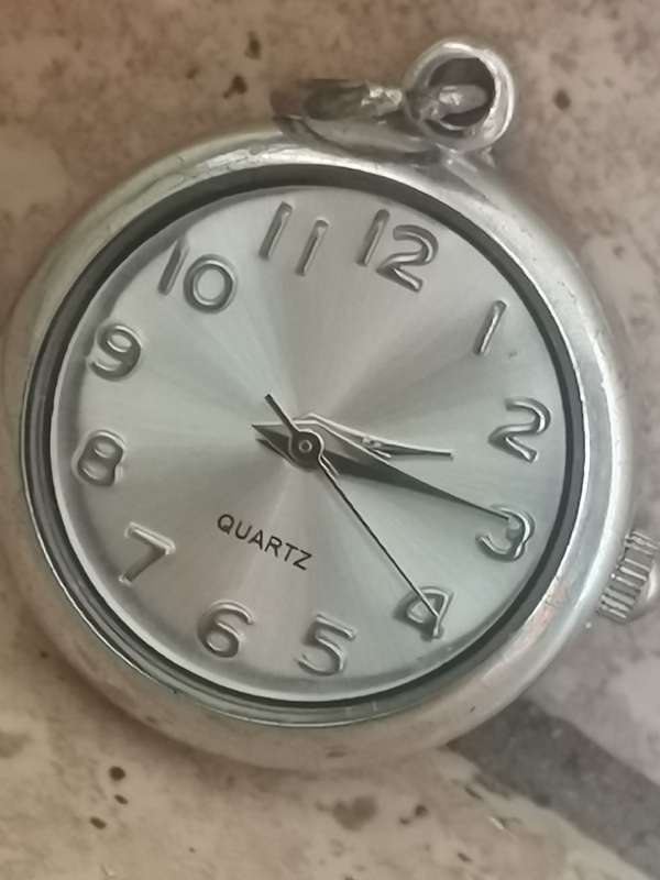 ELEGANT LADIES WATCH PENDANT SET IN EXCELLENT WORKING CONDITION - BIDDING FOR BOTH