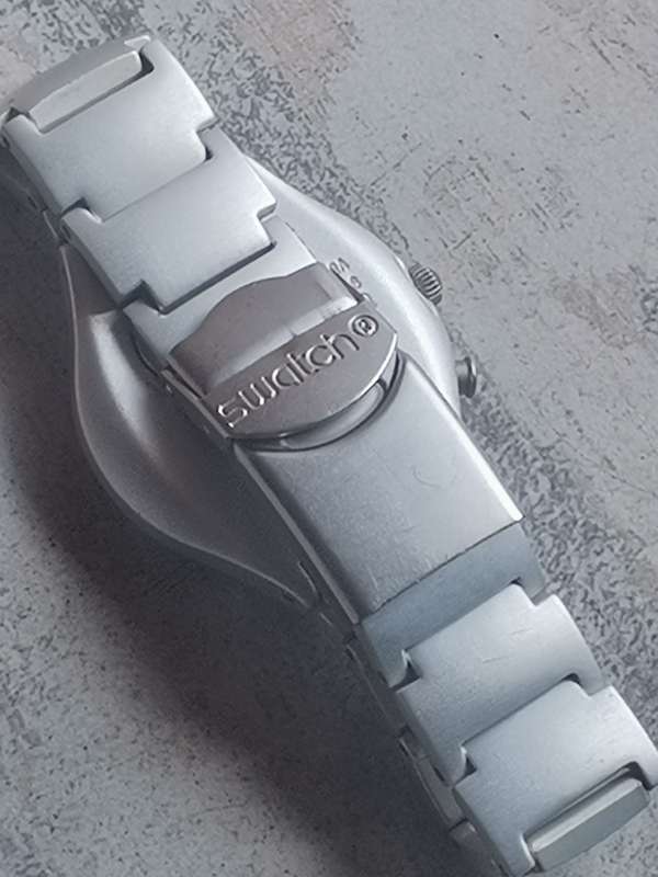 MENS SWATCH SWISS MADE WATCH IN EXCELLENT WORKING CONDITION