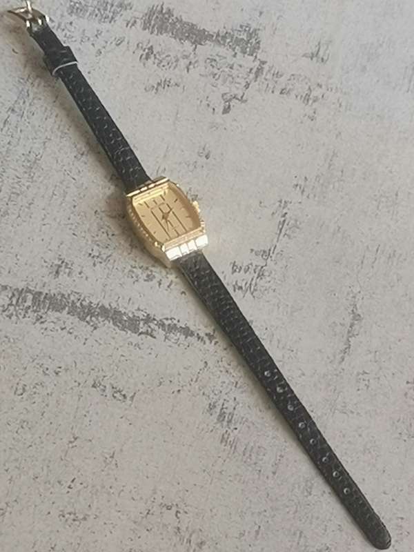 ELEGANT AND STUNNING VINTAGE LADIES ACITIZENO 17 JEWELS WATCH IN EXCELLENT WORKING CONDITION