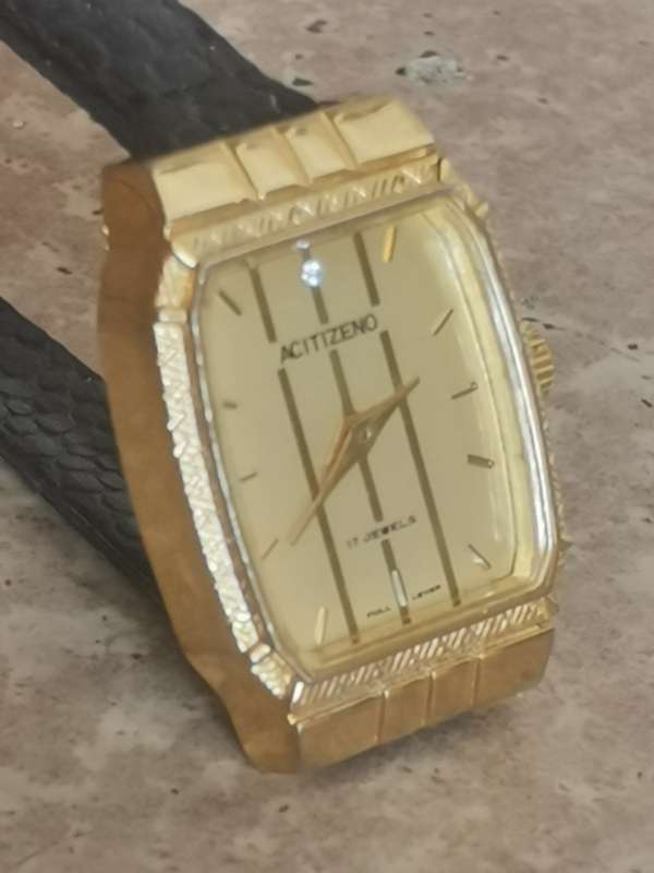 ELEGANT AND STUNNING VINTAGE LADIES ACITIZENO 17 JEWELS WATCH IN EXCELLENT WORKING CONDITION