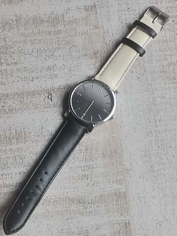 LADIES CHARM LADY WATCH IN EXCELLENT WORKING CONDITION