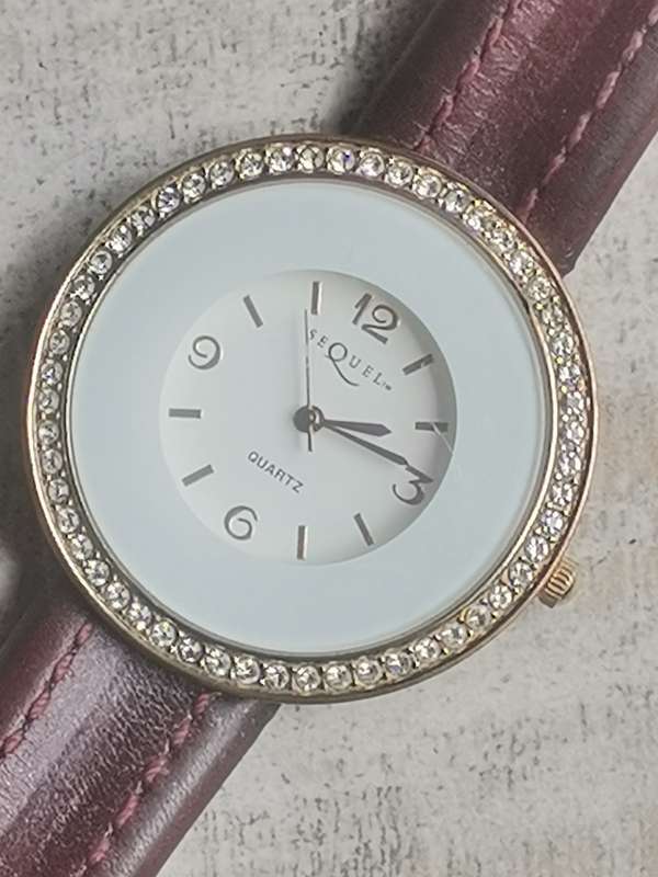 SEQUEL LADIES BIG DIAL WATCH IN EXCELLENT WORKING CONDITION