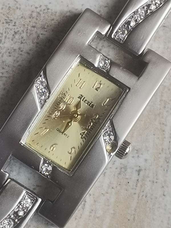 STYLISH ALEXIS LADIES WATCH IN EXCELLENT WORKING CONDITION