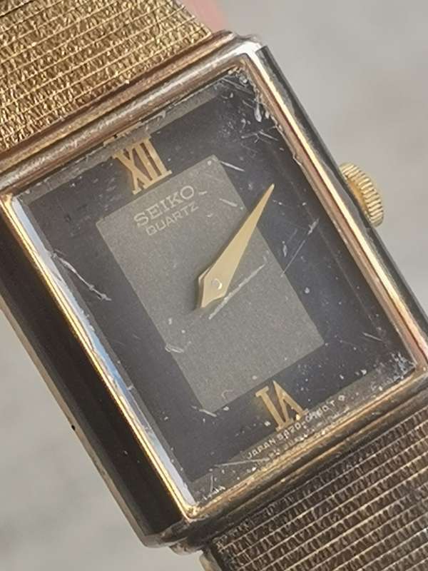 LADIES SEIKO AND ORIENT WATCH SET BOTH IN EXCELLENT WORKING CONDITION - BIDDING FOR BOTH