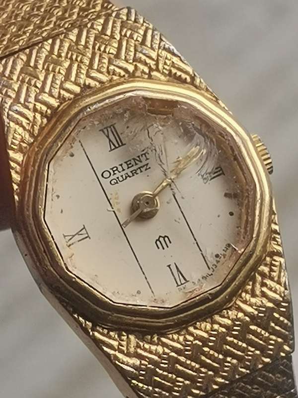 LADIES SEIKO AND ORIENT WATCH SET BOTH IN EXCELLENT WORKING CONDITION - BIDDING FOR BOTH