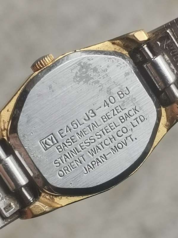 LADIES SEIKO AND ORIENT WATCH SET BOTH IN EXCELLENT WORKING CONDITION - BIDDING FOR BOTH