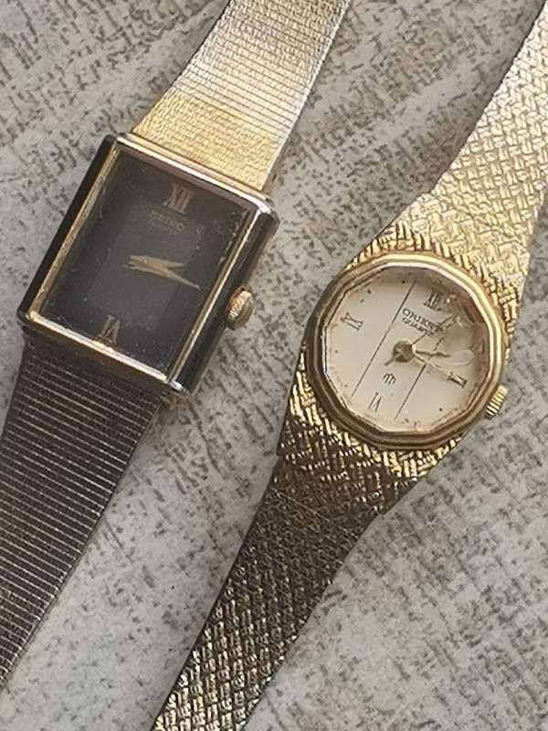 LADIES SEIKO AND ORIENT WATCH SET BOTH IN EXCELLENT WORKING CONDITION - BIDDING FOR BOTH