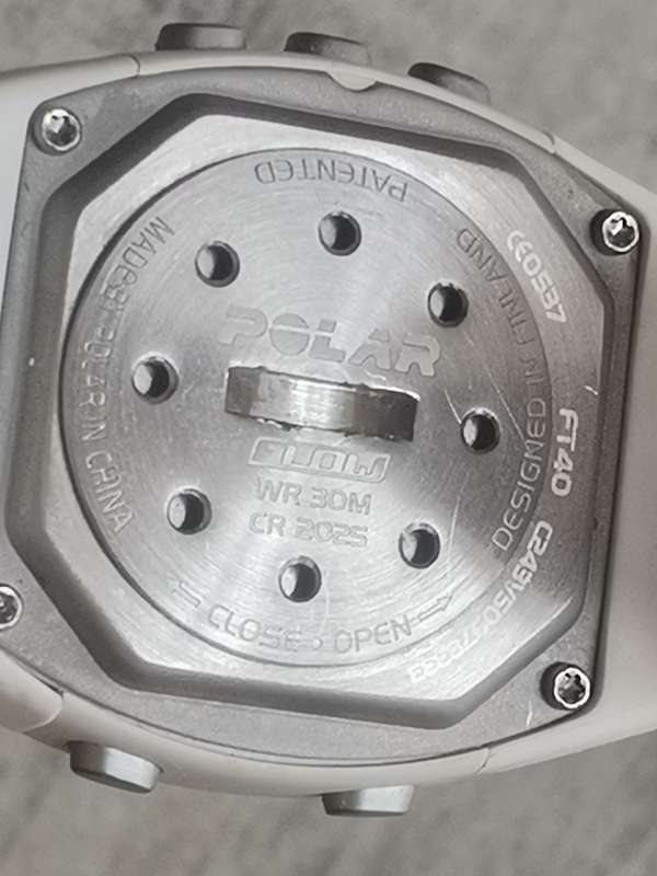 MENS POLAR F40 FITNESS AND HEART RATE MONITOR WATCH IN EXCELLENT WORKING CONDITION