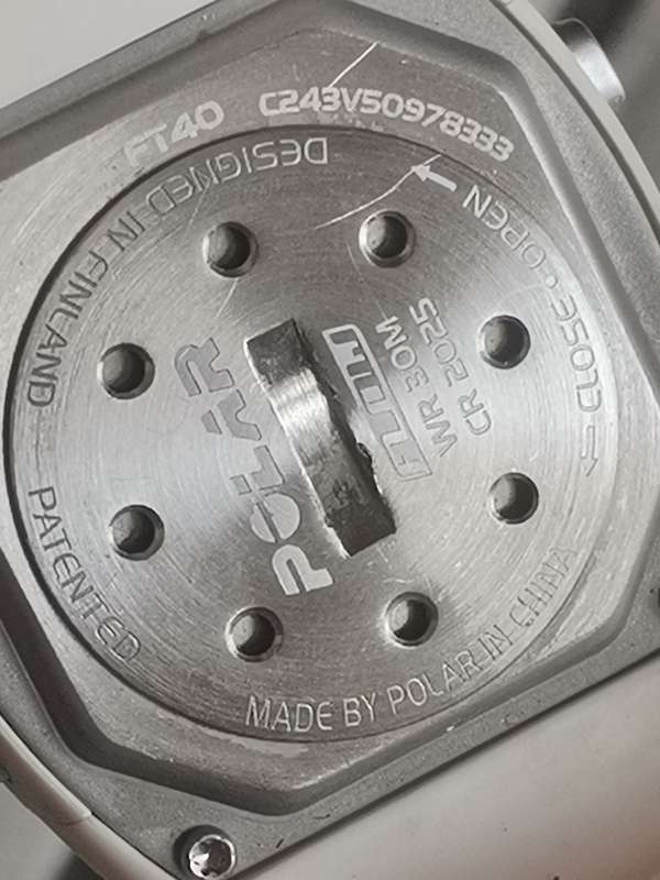 MENS POLAR F40 FITNESS AND HEART RATE MONITOR WATCH IN EXCELLENT WORKING CONDITION