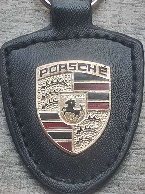 NEW GENUINE LEATHER PORCHE KEYRING