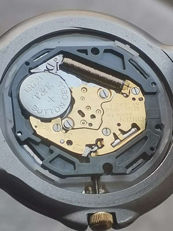 MENS CITIZEN TITANIUM WATCH - UNTESTED SELLING AS IS
