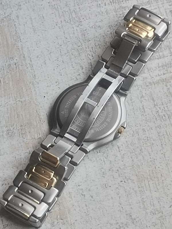 MENS CITIZEN TITANIUM WATCH - UNTESTED SELLING AS IS