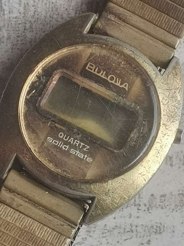 VINTAGE MENS BULOVA AND ORIS WATCHES - SELLING FOR SPARES OR REPAIRS