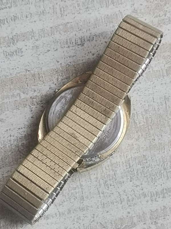 VINTAGE MENS BULOVA AND ORIS WATCHES - SELLING FOR SPARES OR REPAIRS