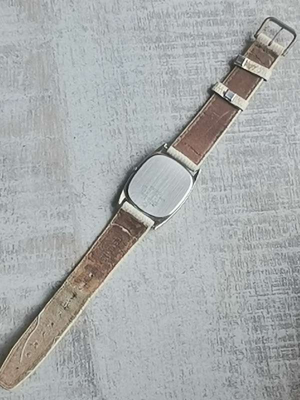 STUNNING AND ELEGANT LADIES SEIKO WATCH IN EXCELLENT WORKING CONDITION