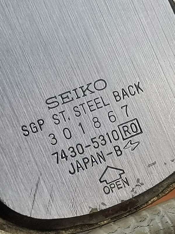 STUNNING AND ELEGANT LADIES SEIKO WATCH IN EXCELLENT WORKING CONDITION