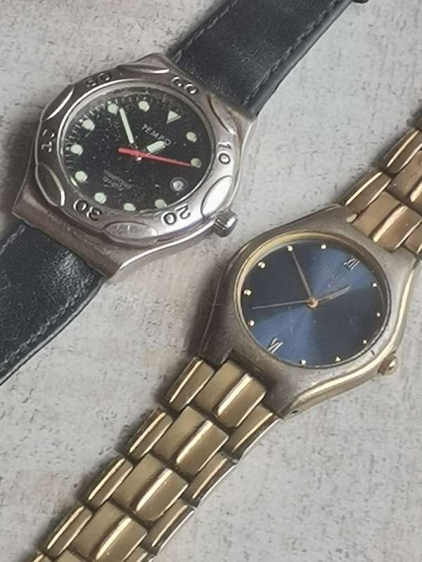 MENS TEMPO WATCHES BOTH IN EXCELLENT WORKING CONDITION - BIDDING FOR BOTH