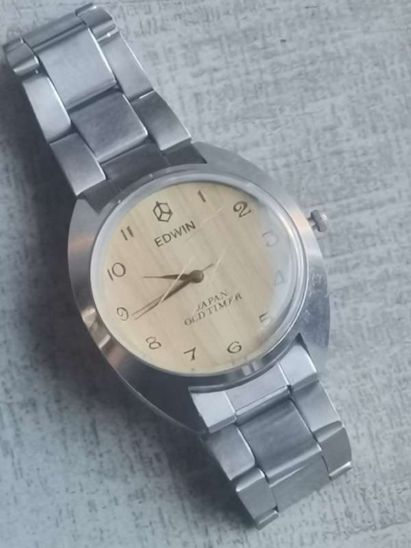 MENS VINTAGE EDWIN OLD TIMER WATCH IN WORKING CONDITION