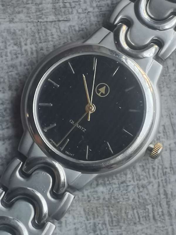 MENS DIGITIME STAINLESS STEEL WATCH IN EXCELLENT WORKING CONDITION