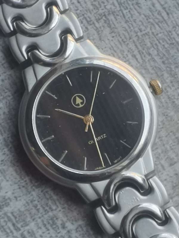 MENS DIGITIME STAINLESS STEEL WATCH IN EXCELLENT WORKING CONDITION