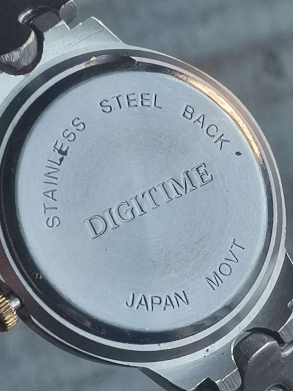 MENS DIGITIME STAINLESS STEEL WATCH IN EXCELLENT WORKING CONDITION