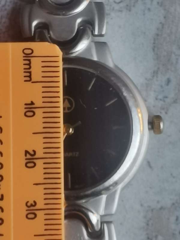 MENS DIGITIME STAINLESS STEEL WATCH IN EXCELLENT WORKING CONDITION