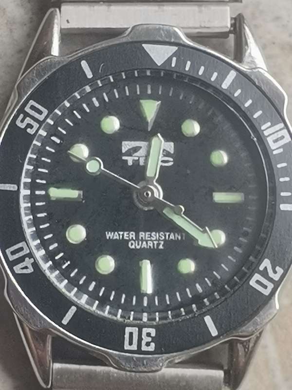 STUNNING LADIES TEC WATCH WITH ROTATING BEZEL IN EXCELLENT WORKING CONDITION
