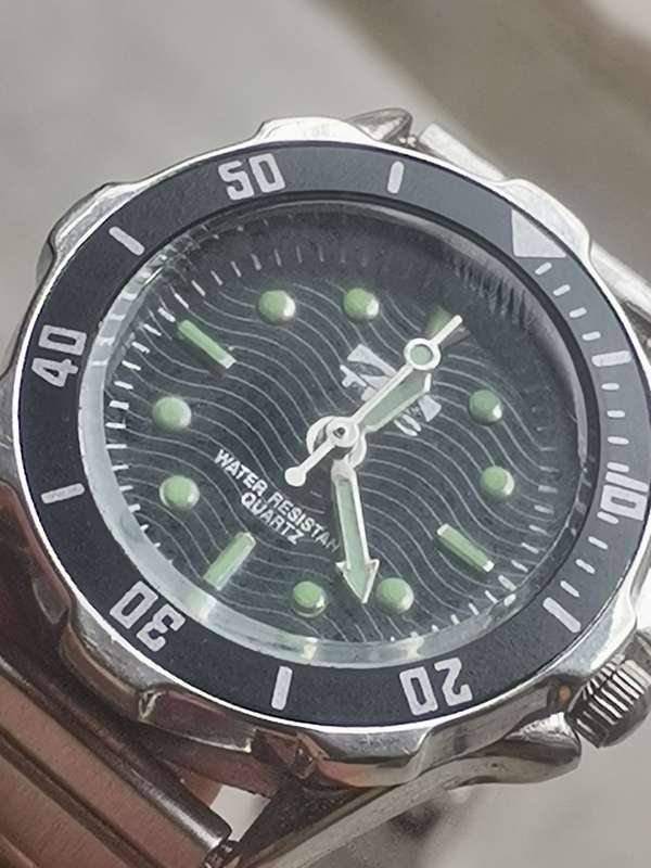 STUNNING LADIES TEC WATCH WITH ROTATING BEZEL IN EXCELLENT WORKING CONDITION