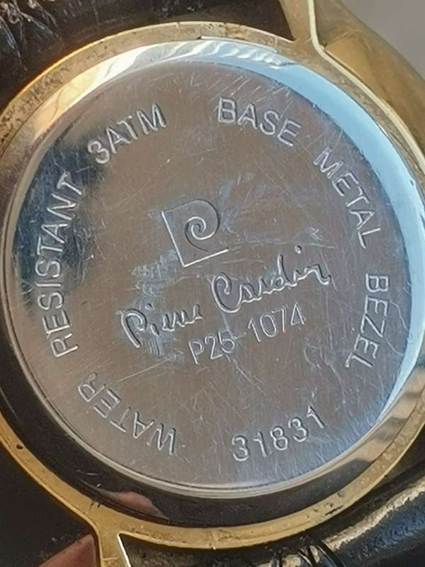 STUNNING LADIES GOLD PIERRE CARDIN WATCH IN EXCELLENT WORKING CONDITION