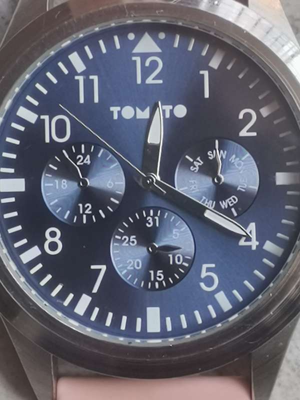 MENS TOMATO WATCH IN EXCELLENT WORKING CONDITION