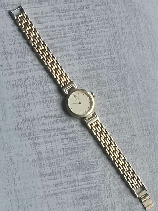 JACQUES FAREL LADIES GOLD PLATED WATCH IN EXCELLENT WORKING CONDITION