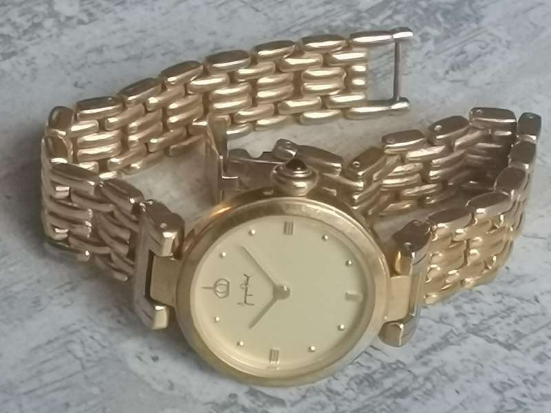 JACQUES FAREL LADIES GOLD PLATED WATCH IN EXCELLENT WORKING CONDITION