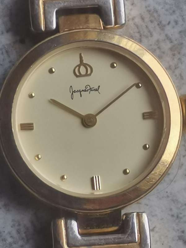 JACQUES FAREL LADIES GOLD PLATED WATCH IN EXCELLENT WORKING CONDITION