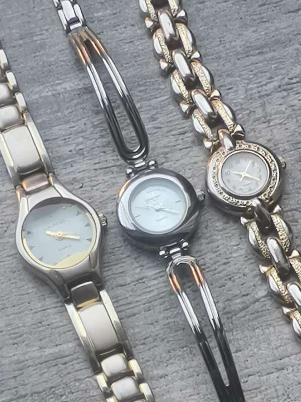 LADIES WATCH COLLECTION ALL IN EXCELLENT WORKING CONDITION - BIDDING FOR ALL 3 WATCHES