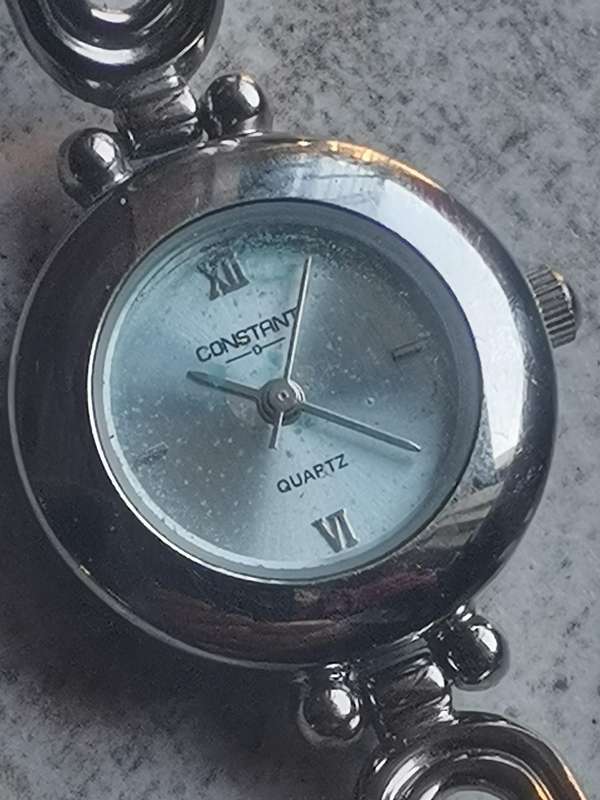 LADIES WATCH COLLECTION ALL IN EXCELLENT WORKING CONDITION - BIDDING FOR ALL 3 WATCHES