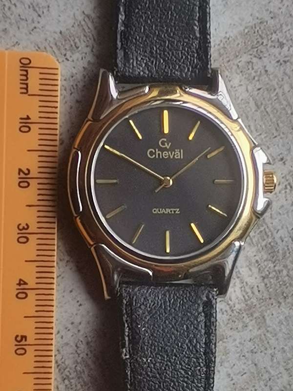 MENS CHEVAL 2 TONE WATCH IN EXCELLENT WORKING CONDITION