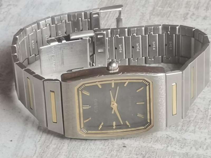CASO MENS WATCH IN EXCELLENT WORKING CONDITION