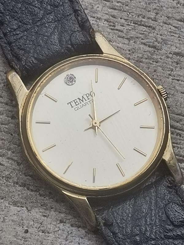 MENS TEMPO WATCH IN EXCELLENT WORKING CONDITION