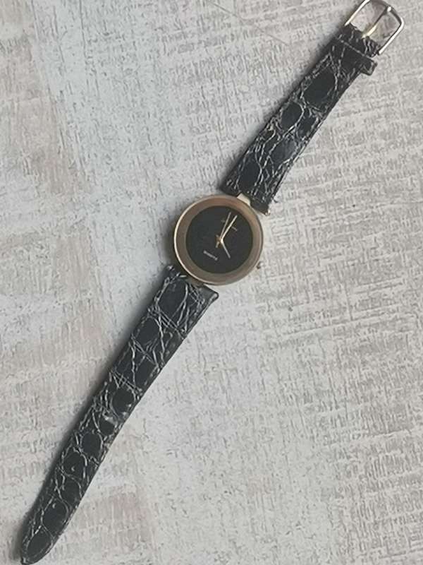 LADIES PREIRRE WATCH IN EXCELLENT WORKING CONDITION