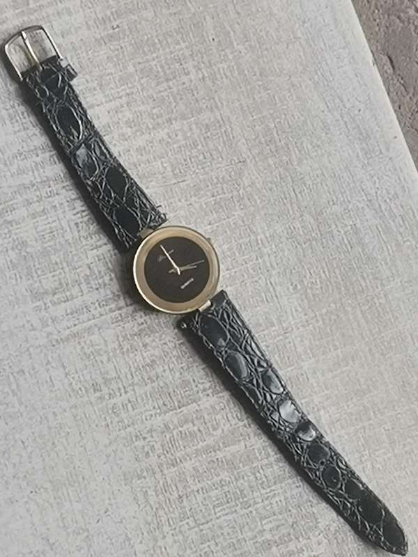 LADIES PREIRRE WATCH IN EXCELLENT WORKING CONDITION