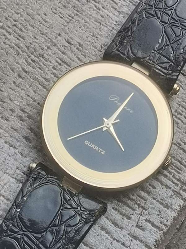 LADIES PREIRRE WATCH IN EXCELLENT WORKING CONDITION