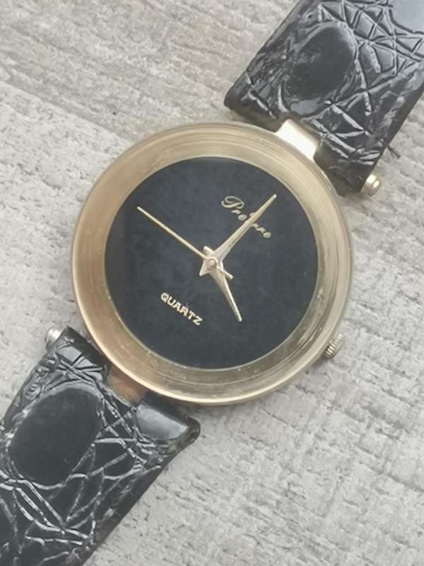 LADIES PREIRRE WATCH IN EXCELLENT WORKING CONDITION
