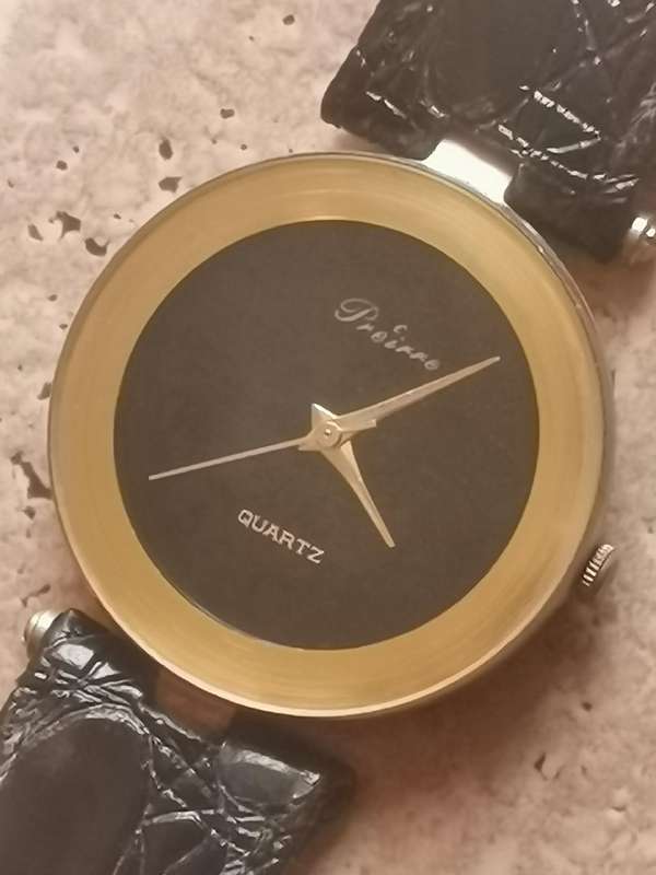 LADIES PREIRRE WATCH IN EXCELLENT WORKING CONDITION