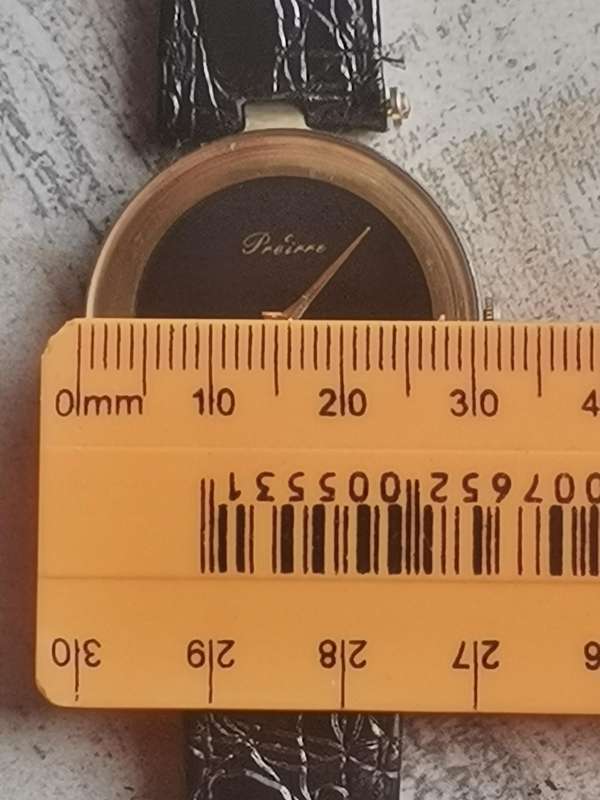 LADIES PREIRRE WATCH IN EXCELLENT WORKING CONDITION