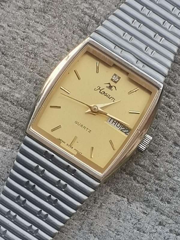 LADIES HOSAM STAINLESS STEEL WATCH WITH DAY/DATE FUNCTION IN EXCELLENT WORKING CONDITION