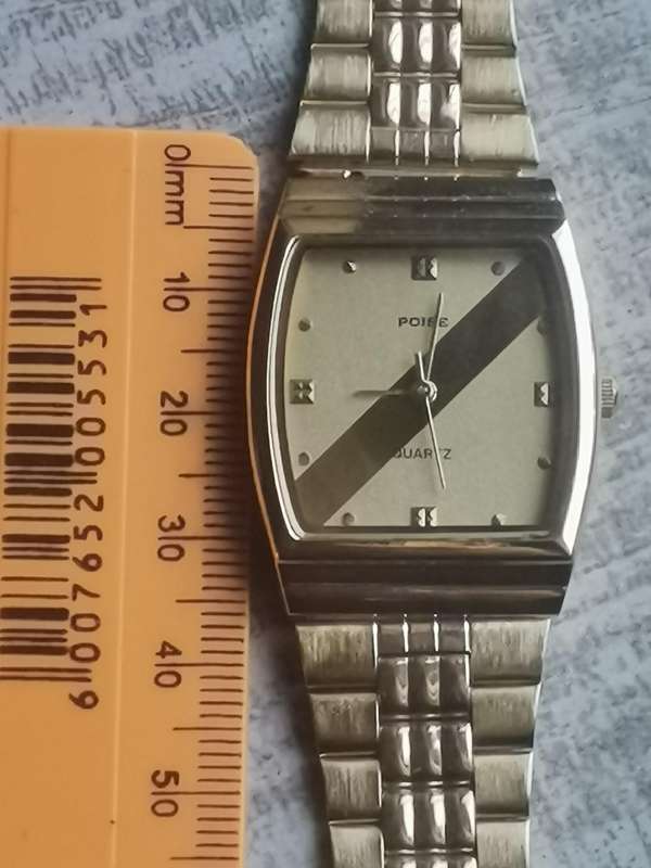MENS VINTAGE POISE GOLD WATCH IN EXCELLENT WORKING CONDITION - NEW OLD STOCK
