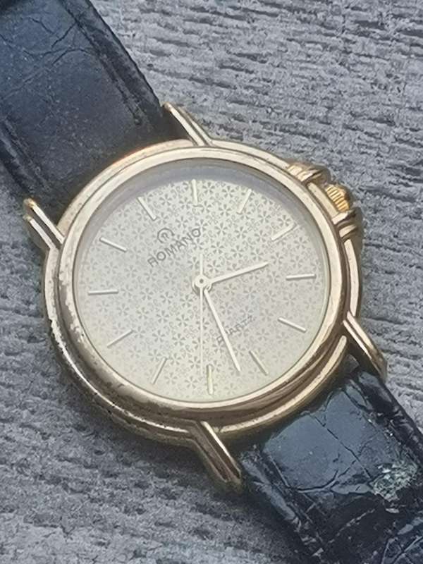 MENS ROMANO WATCH IN EXCELLENT WORKING CONDITION