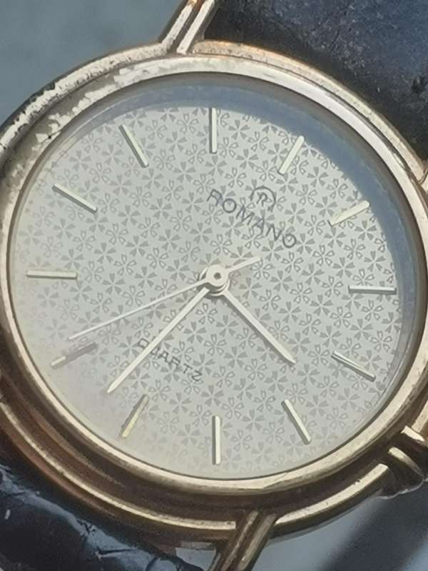 MENS ROMANO WATCH IN EXCELLENT WORKING CONDITION